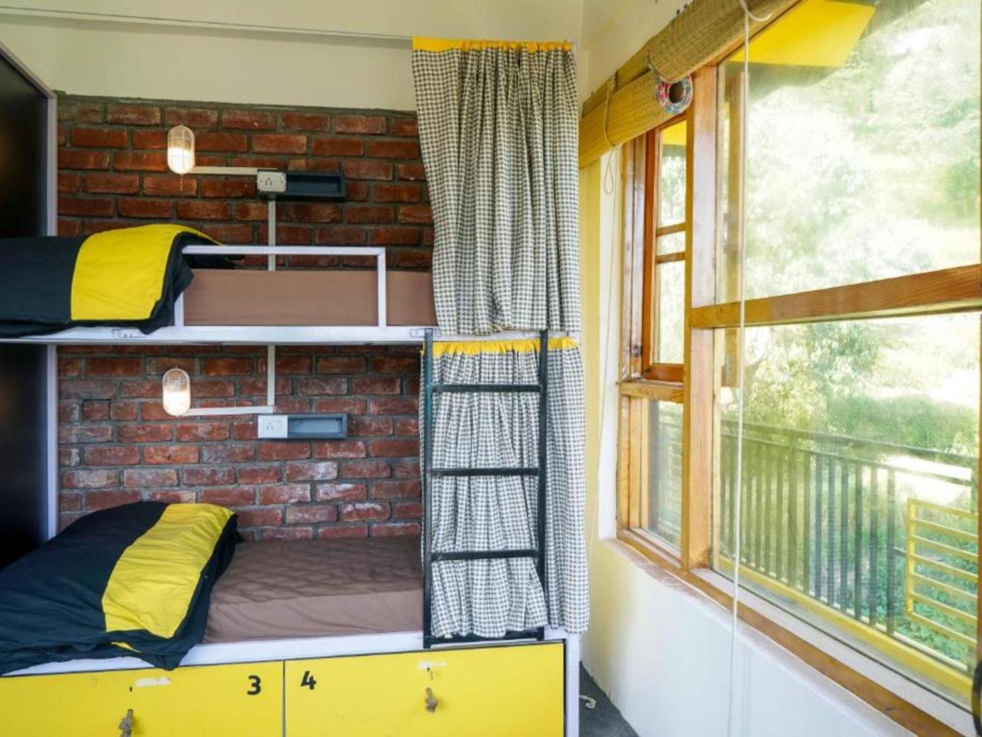 The Hosteller Mcleodganj, Upper Bhagsu McLeod Ganj Pokój zdjęcie
